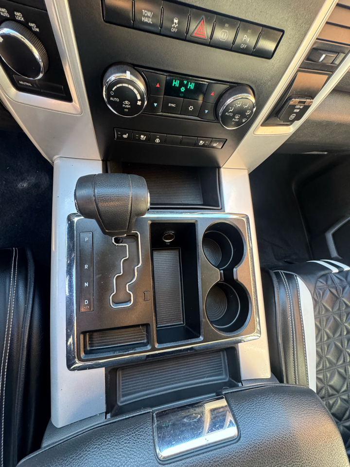 RAM 1500 ST Crew Cab 4WD 2011 RAM 1500 ST Crew Cab 4WD 2011