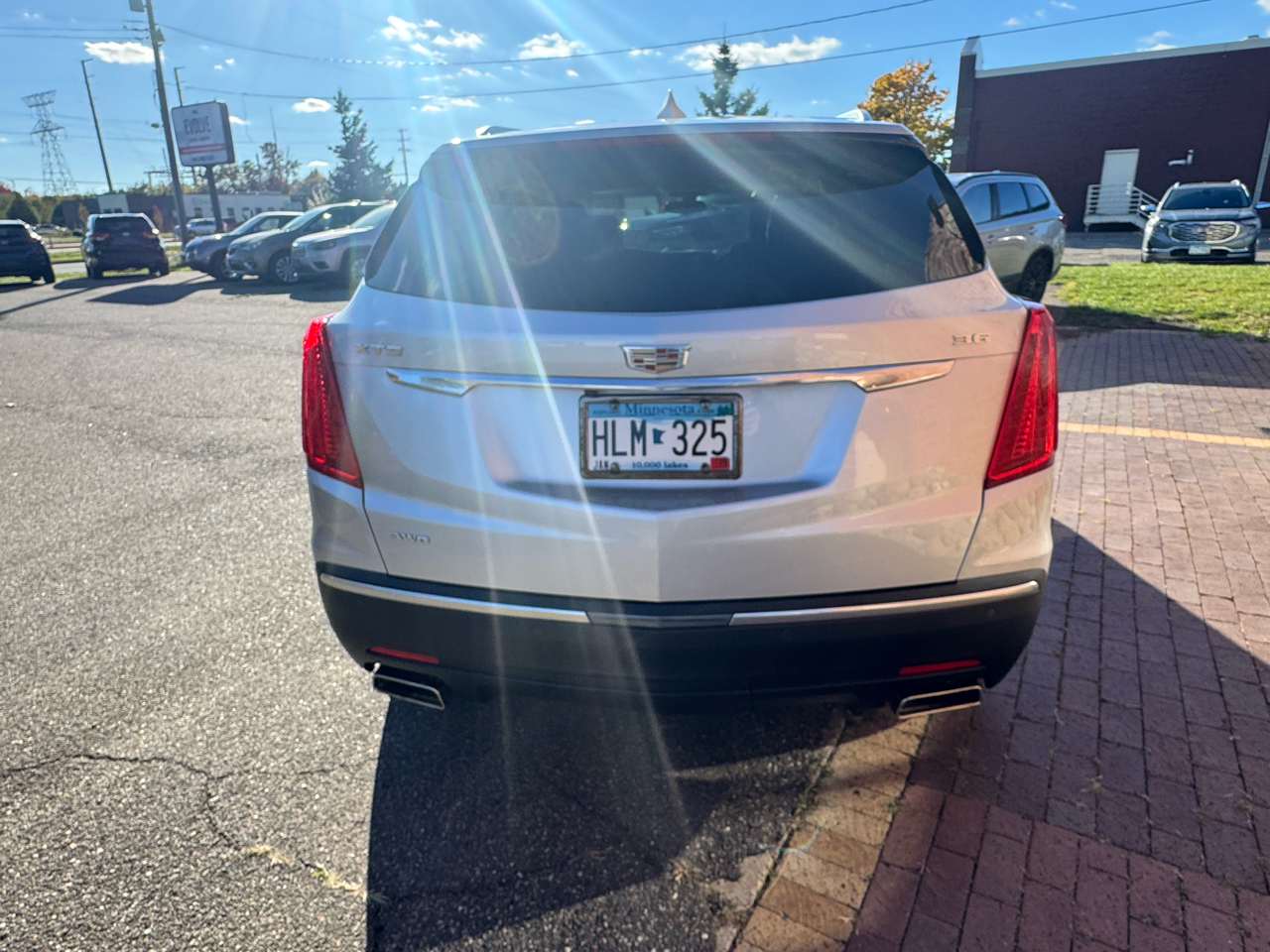 Cadillac XT5 Luxury AWD 2018 Cadillac XT5 Luxury AWD 2018