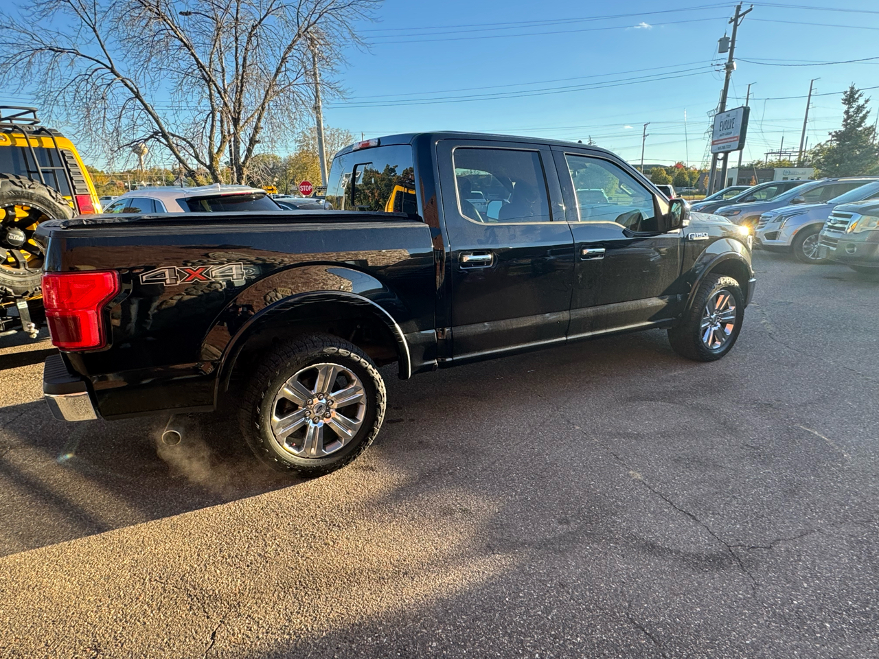Ford F-150 XL SuperCrew 5.5-ft. Bed 4WD 2018 Ford F-150 XL SuperCrew 5.5-ft. Bed 4WD 2018