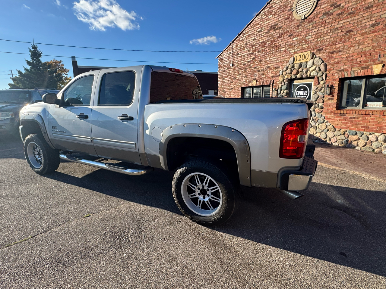 Chevrolet Silverado 1500 LT Crew Cab 4WD 2013 Chevrolet Silverado 1500 LT Crew Cab 4WD 2013
