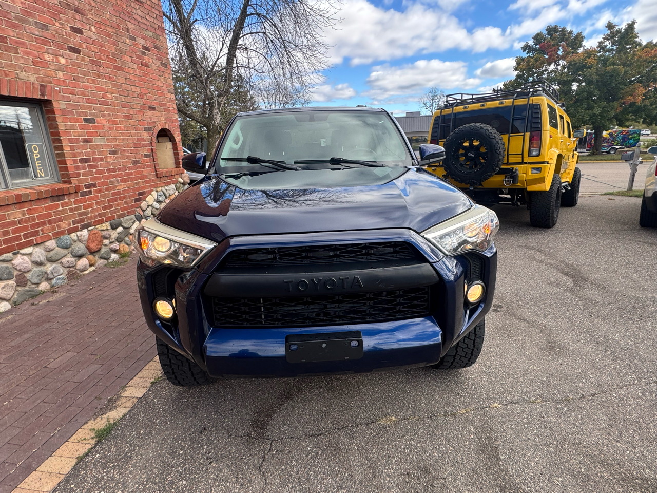 Toyota 4Runner SR5 4WD 2016 Toyota 4Runner SR5 4WD 2016