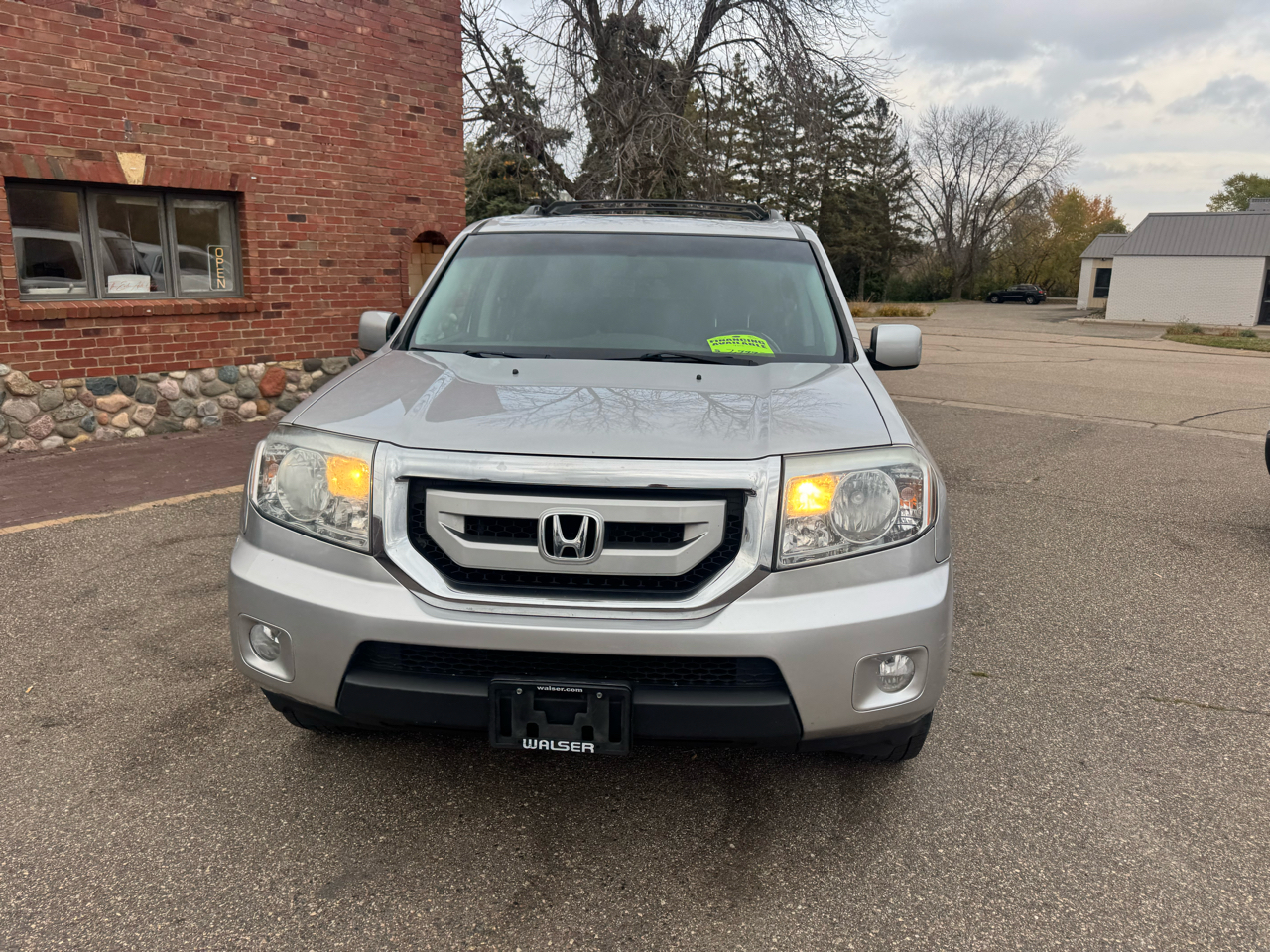 Honda Pilot EX-L 4WD 5-Spd AT 2011 Honda Pilot EX-L 4WD 5-Spd AT 2011