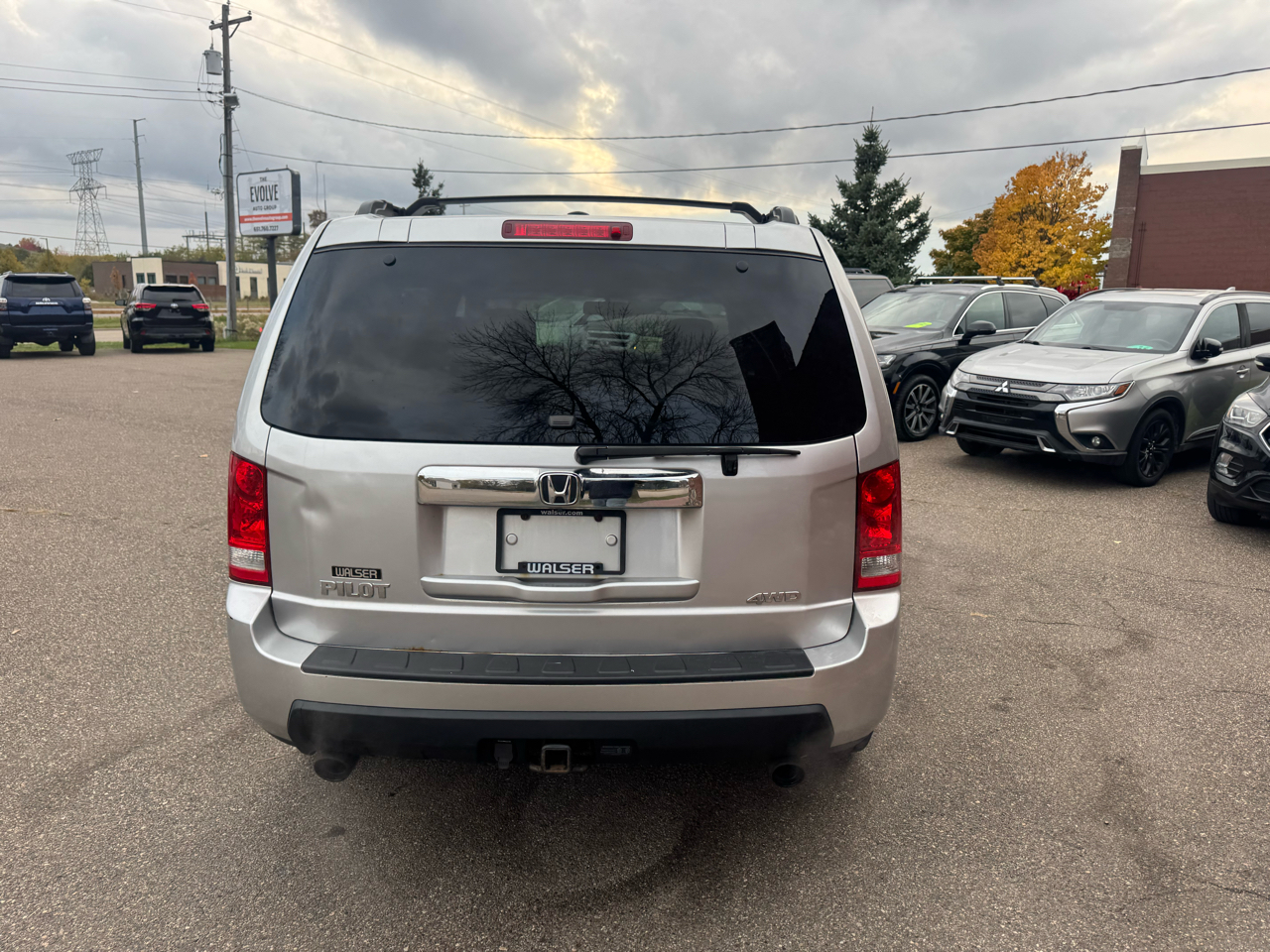 Honda Pilot EX-L 4WD 5-Spd AT 2011 Honda Pilot EX-L 4WD 5-Spd AT 2011