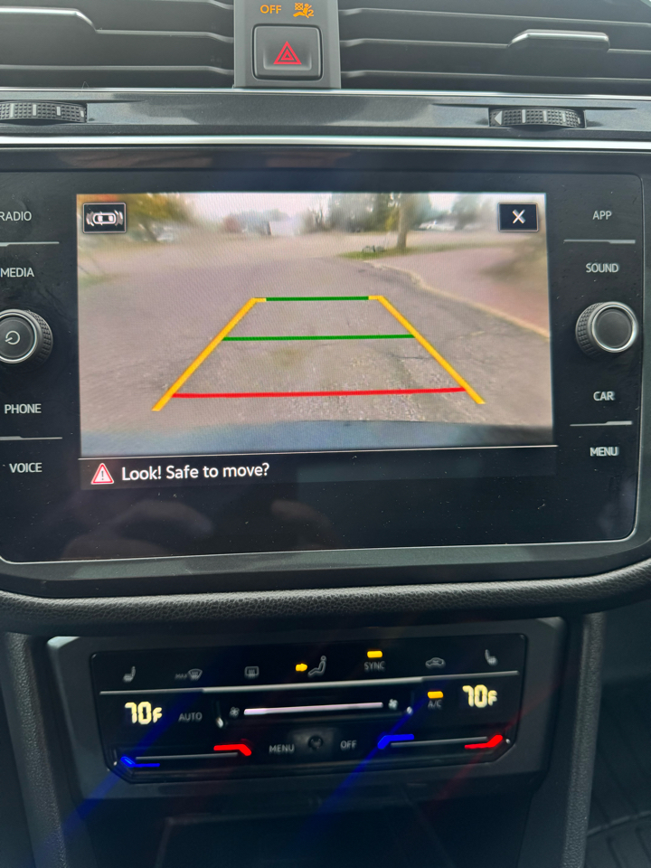 Volkswagen Tiguan SE R-Line Black 4MOTION 2023 Volkswagen Tiguan SE R-Line Black 4MOTION 2023