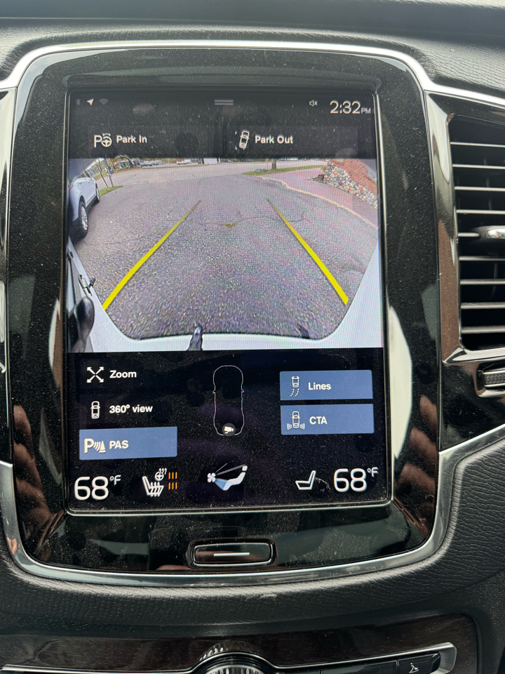 Volvo XC90 T6 Momentum AWD 2017 Volvo XC90 T6 Momentum AWD 2017