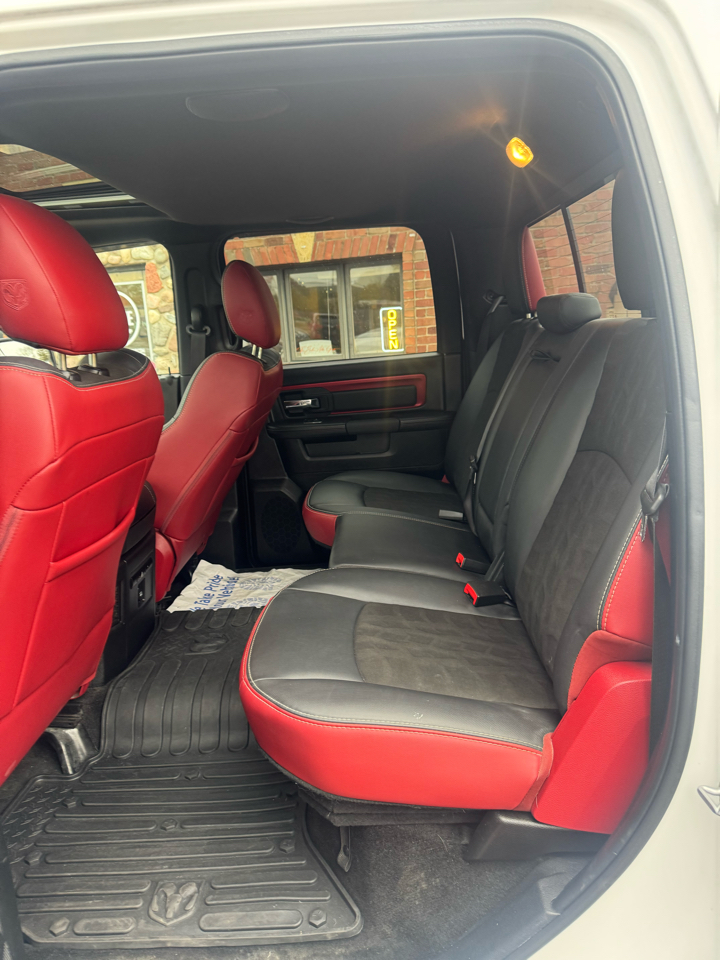 RAM 1500 Rebel Crew Cab SWB 4WD 2016 RAM 1500 Rebel Crew Cab SWB 4WD 2016