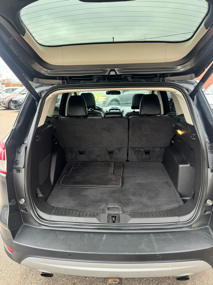 Ford Escape Titanium 4WD 2016