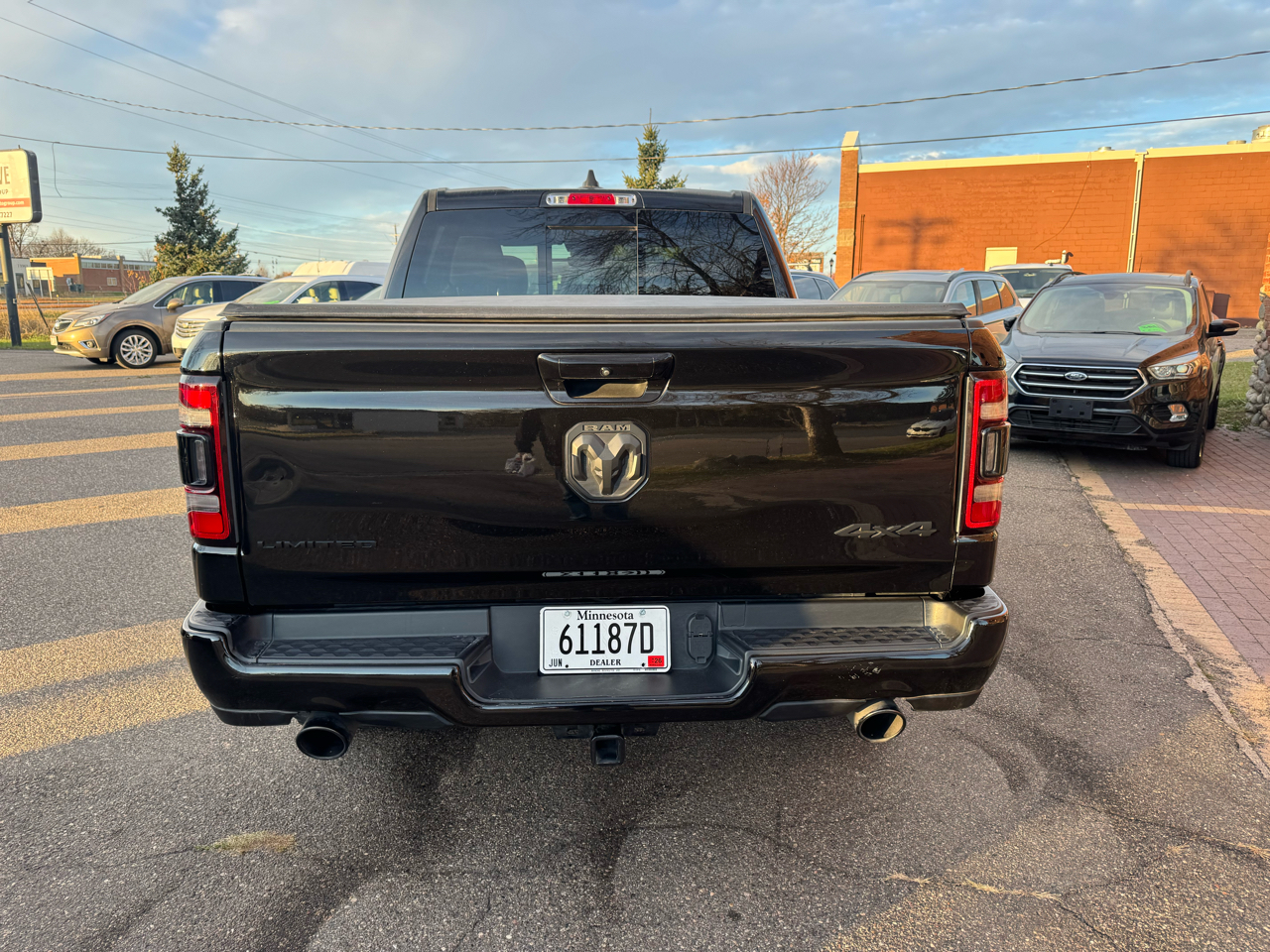 RAM 1500 Limited Crew Cab SWB 4WD 2024