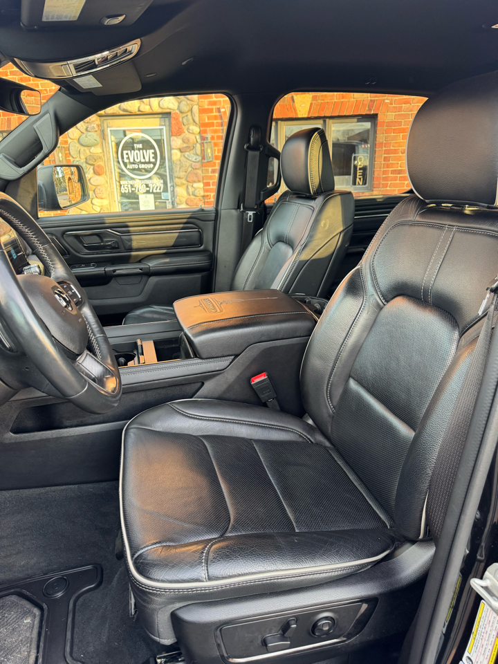 RAM 1500 Limited Crew Cab SWB 4WD 2024