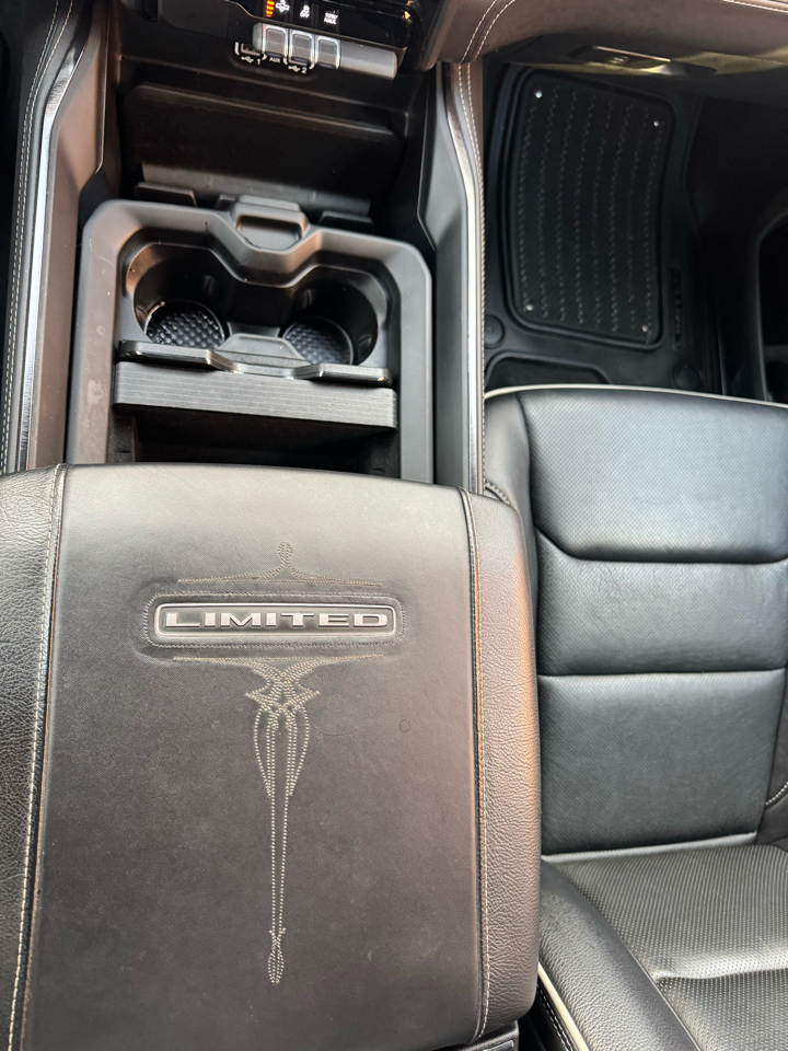 RAM 1500 Limited Crew Cab SWB 4WD 2024