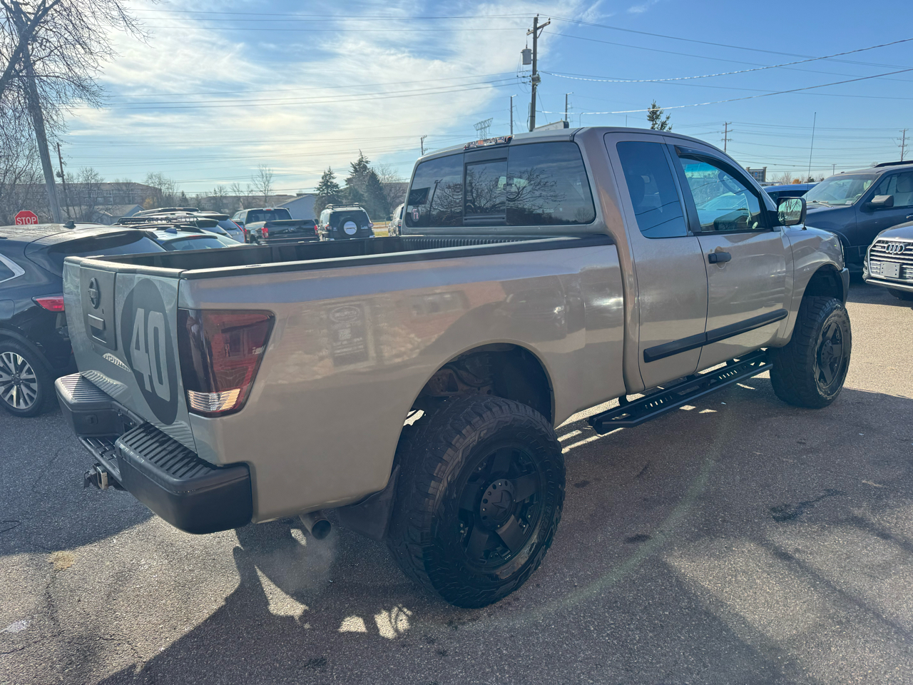 Nissan Titan XE King Cab 4WD 2005