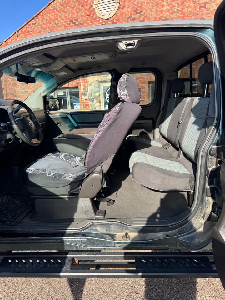 Nissan Titan XE King Cab 4WD 2005