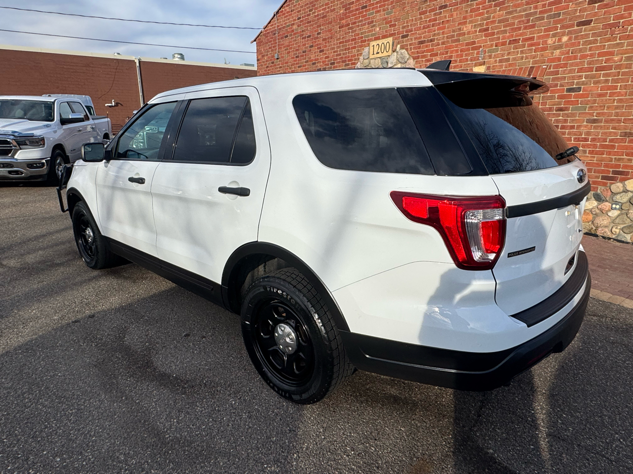 2018 Ford Explorer photo 3