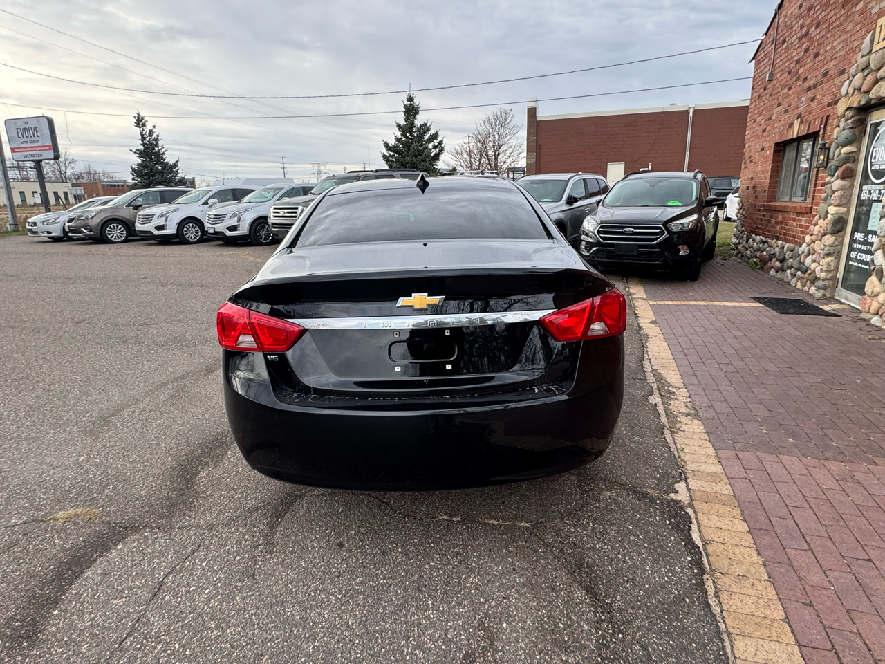 2019 Chevrolet Impala 1LT photo 3