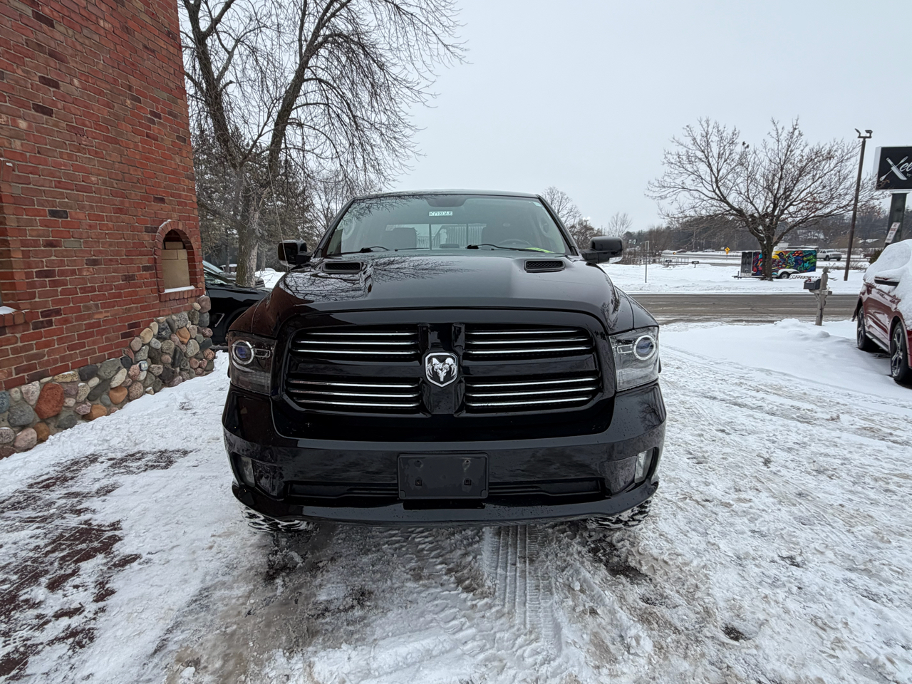 RAM 1500 Sport Crew Cab SWB 4WD 2013