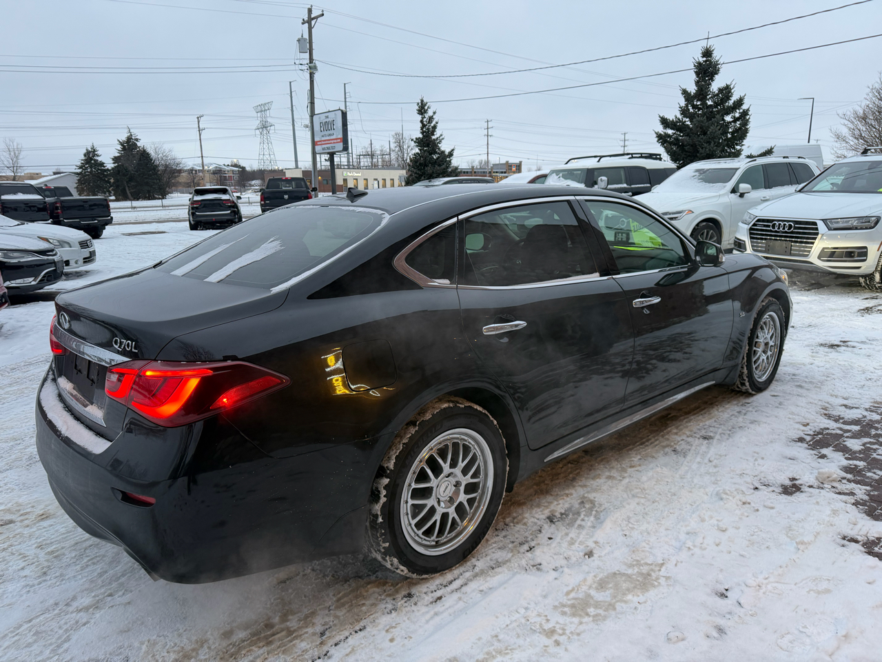 Infiniti Q70 L 5.6 AWD 2016