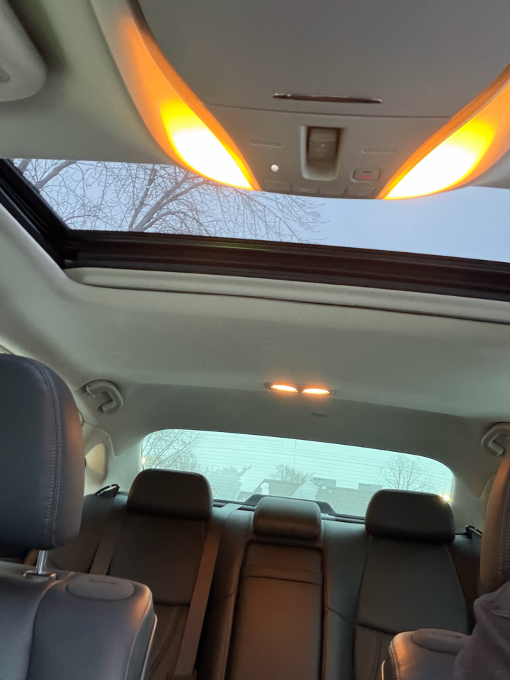 Infiniti Q70 L 5.6 AWD 2016