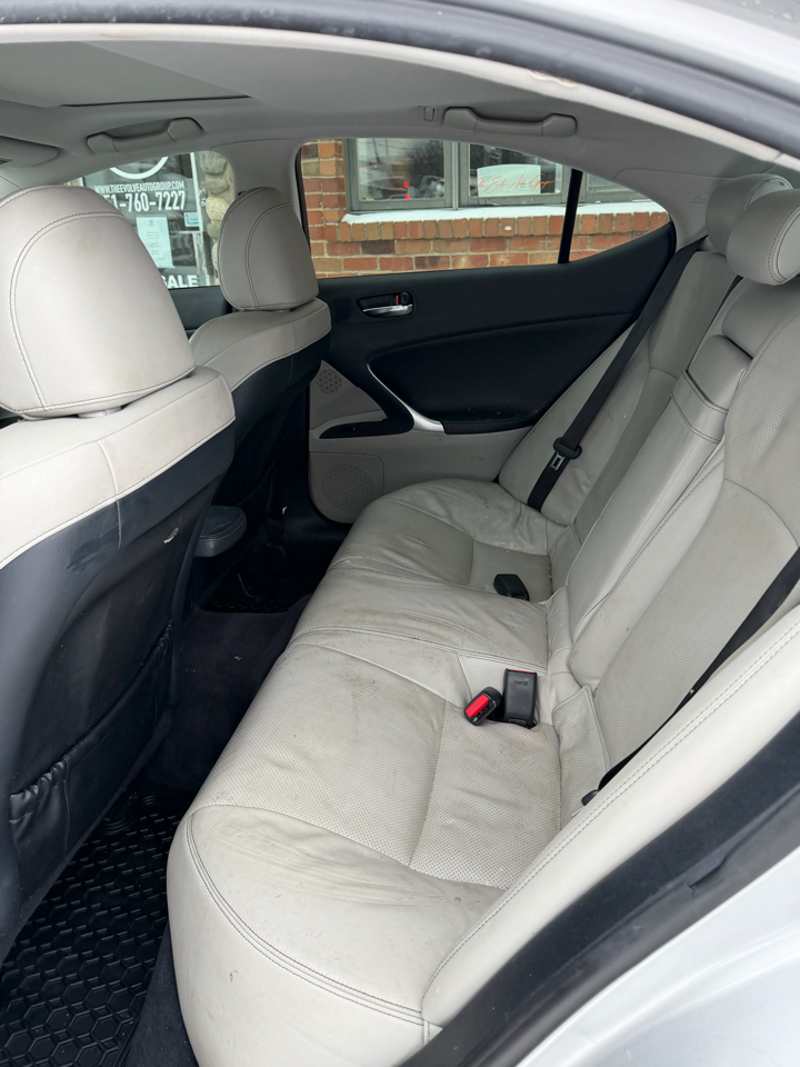 Lexus IS IS 250 AWD 2012