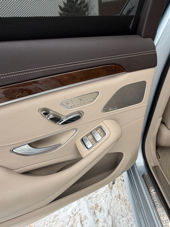 Mercedes-Benz S-Class S550 4MATIC 2016