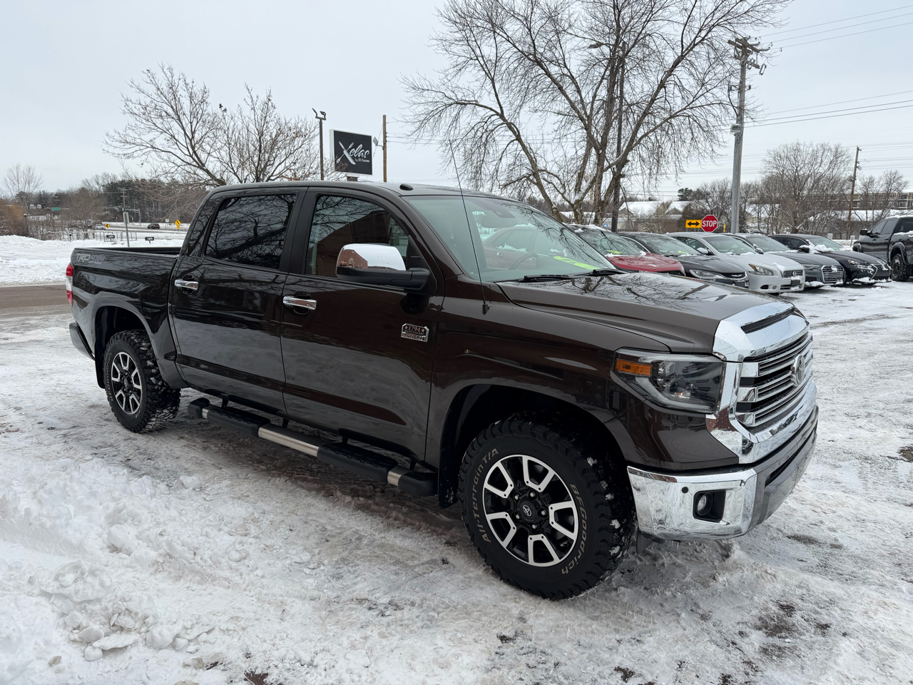 Toyota Tundra Platinum CrewMax 5.7L 4WD 2019