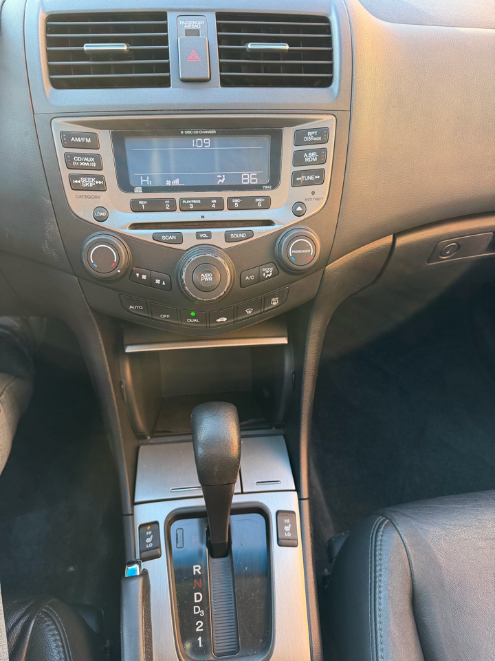 Honda Accord EX V-6 Sedan AT w/ XM Radio 2006