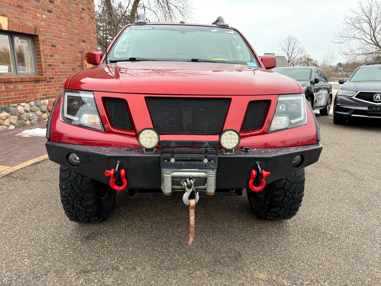 Nissan Frontier PRO-4X Crew Cab 4WD 2012