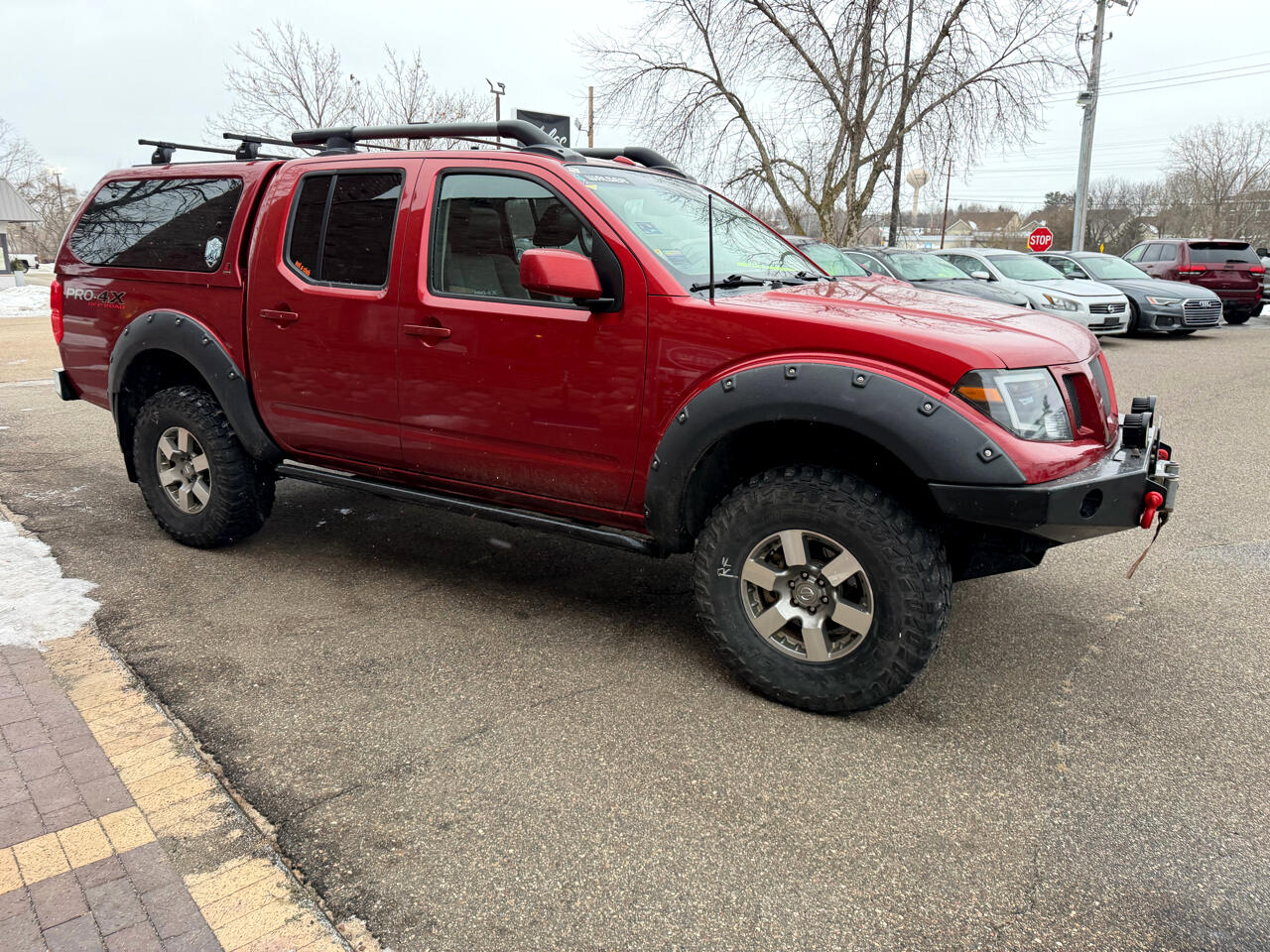 Nissan Frontier PRO-4X Crew Cab 4WD 2012
