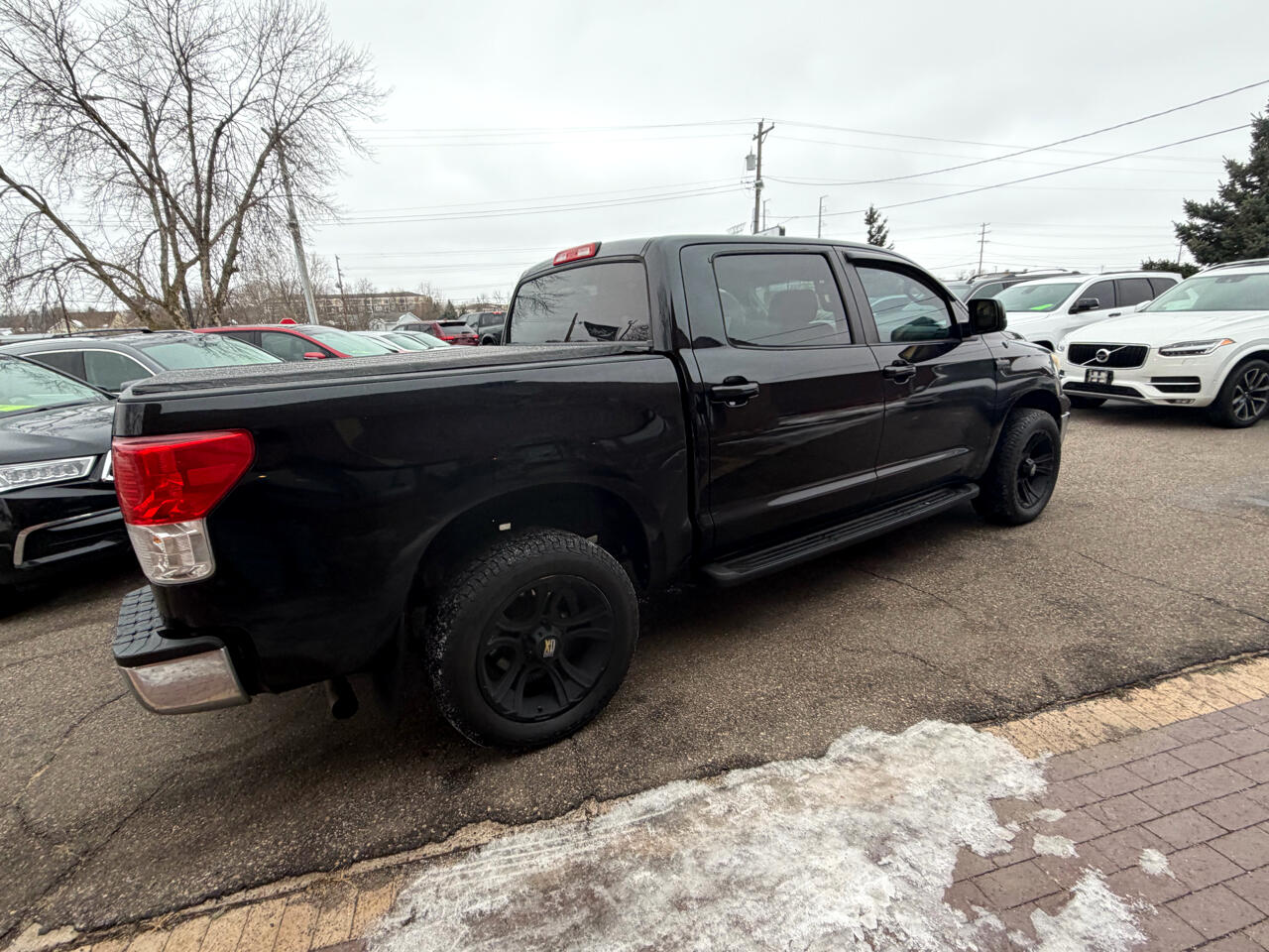 Toyota Tundra Limited 5.7L FFV CrewMax 4WD 2010