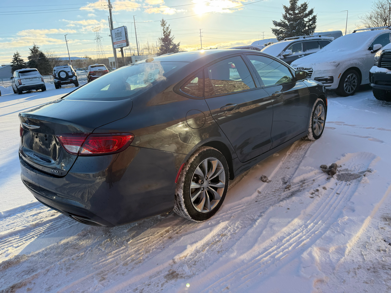 Chrysler 200 S AWD 2015