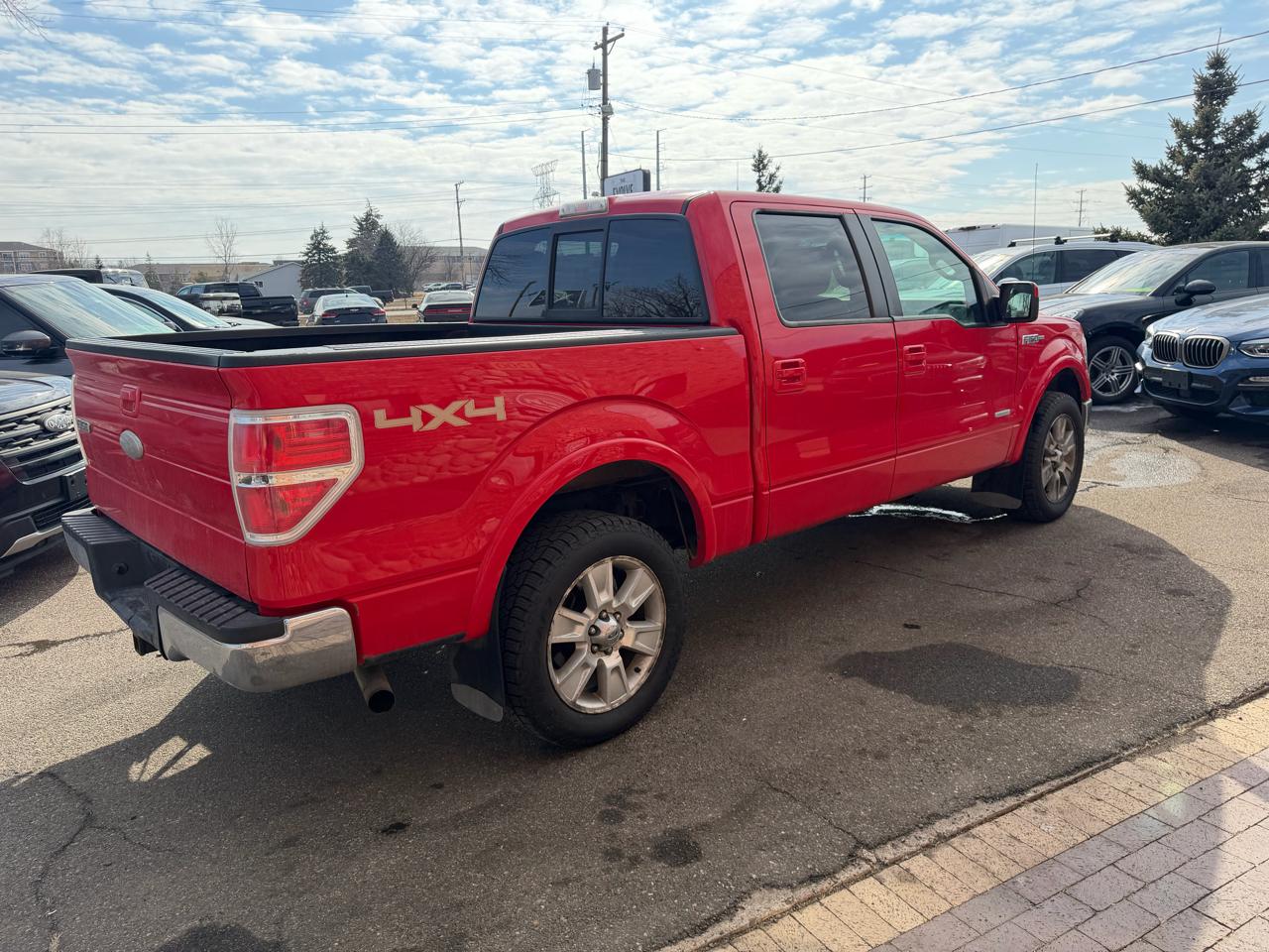 Ford F-150 Lariat SuperCrew 5.5-ft. Bed 4WD 2012