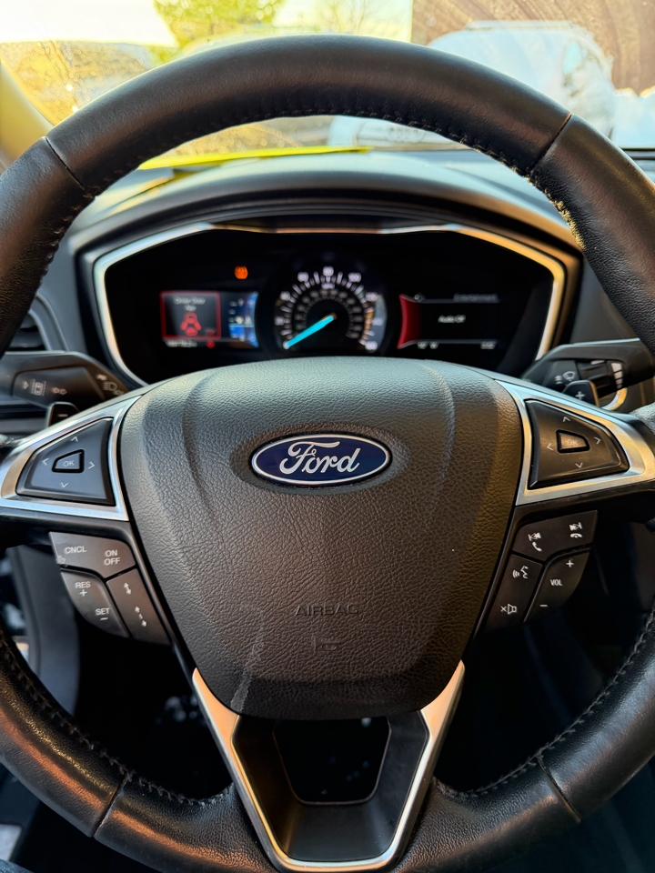 Ford Fusion Titanium AWD 2020