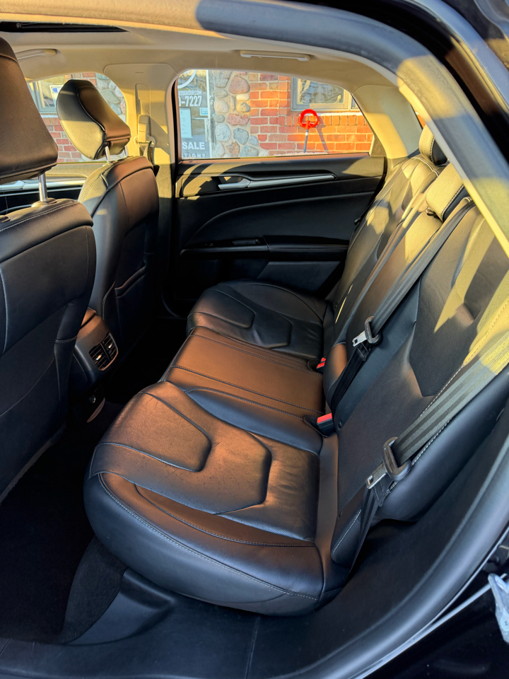 Ford Fusion Titanium AWD 2020