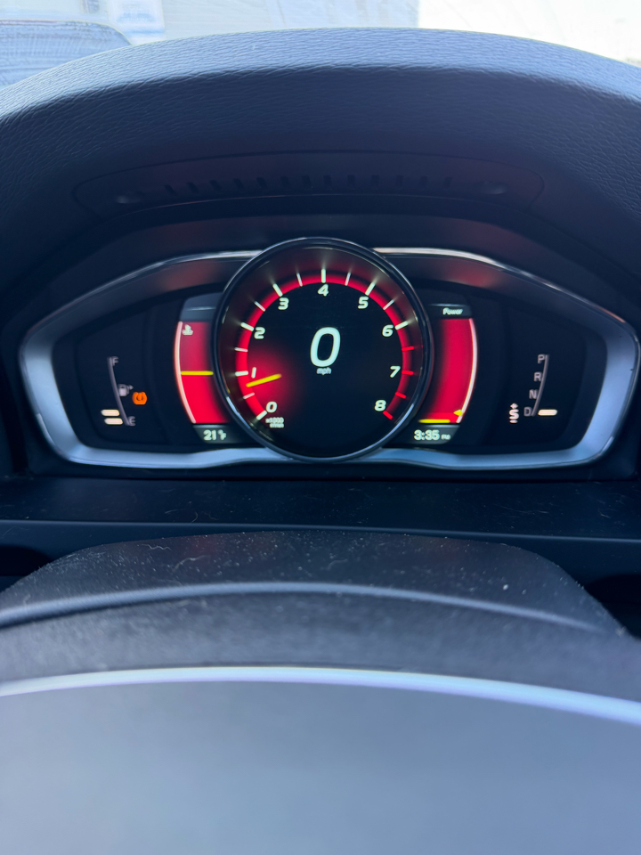 Volvo S60 T5 Premier 4D Sedan AWD 2015