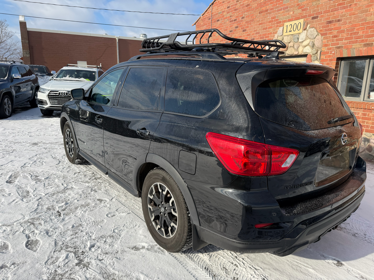 Nissan Pathfinder Rock Creek 4D SUV 4WD 2020