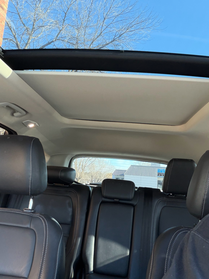 Ford Escape Titanium 4WD 2017