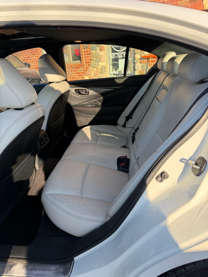 Infiniti Q50 Red Sport 400 AWD 2019