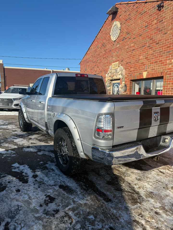RAM 1500 SLT Quad Cab 4WD 2011