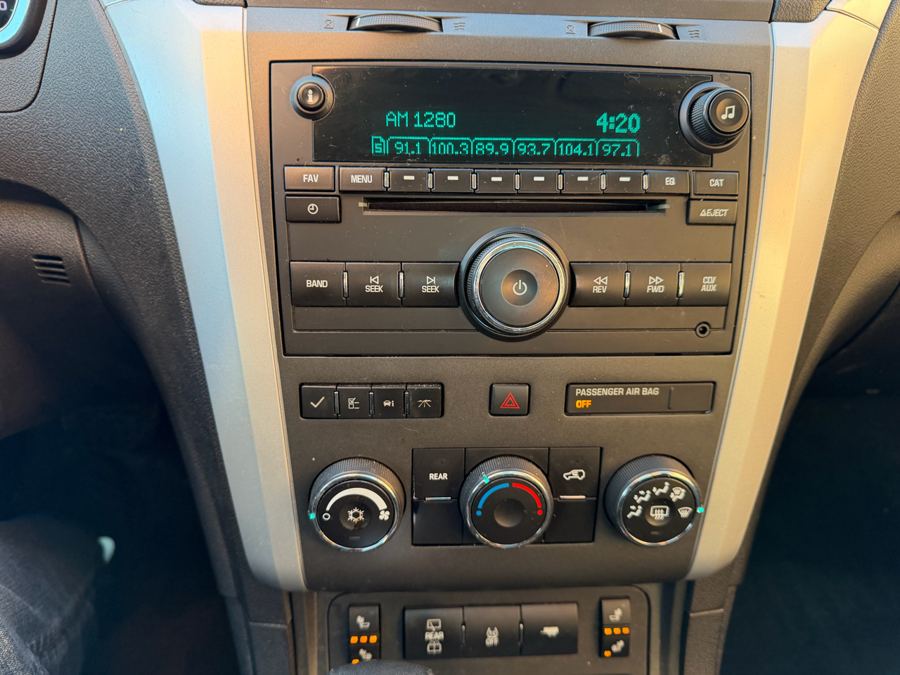 Chevrolet Traverse LT AWD 2012