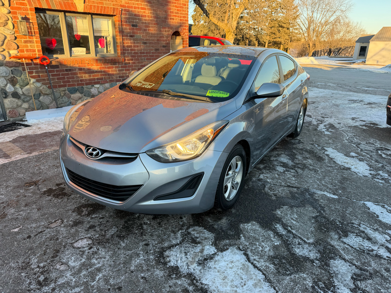 Hyundai Elantra SE 6AT 2015