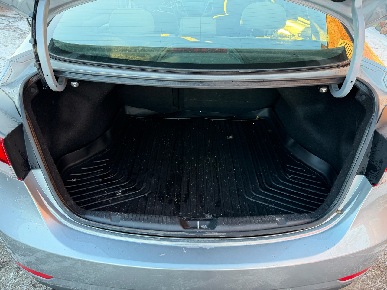 Hyundai Elantra SE 6AT 2015