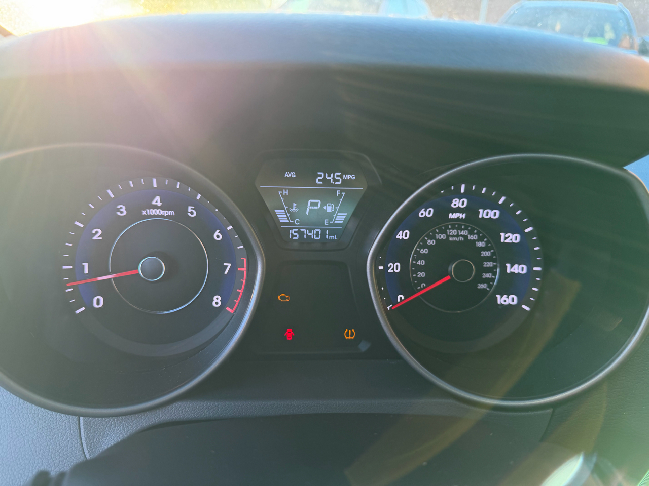 Hyundai Elantra SE 6AT 2015