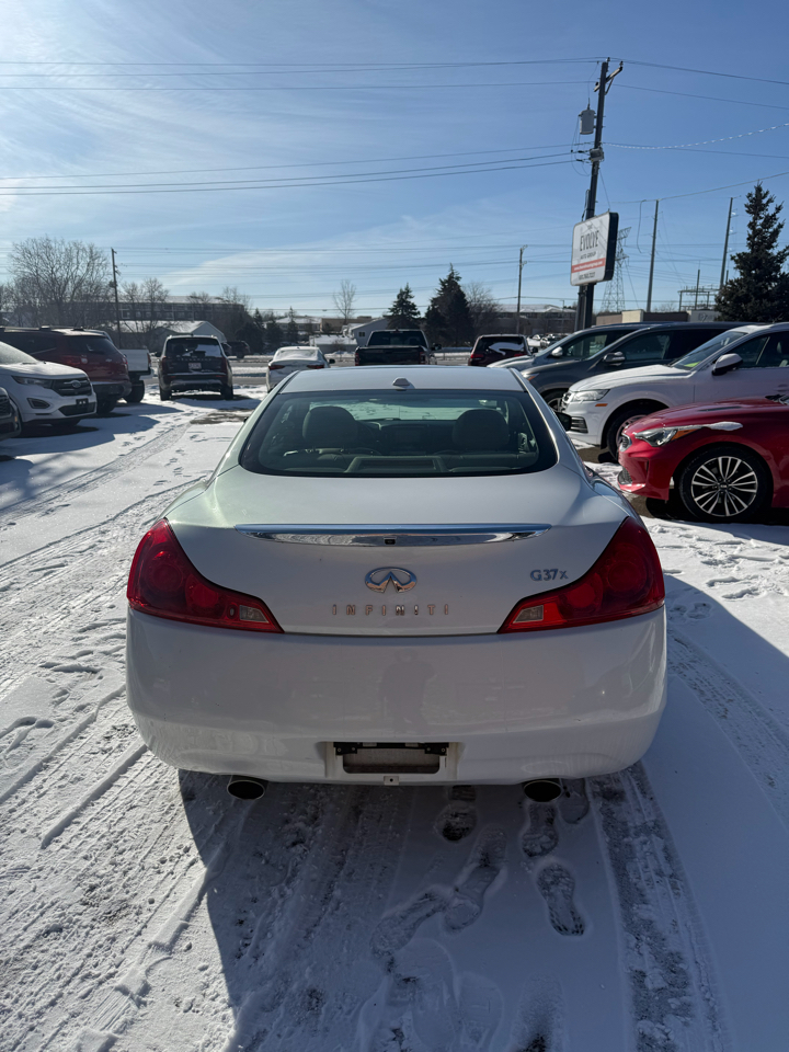 Infiniti G Coupe G37x AWD 2009