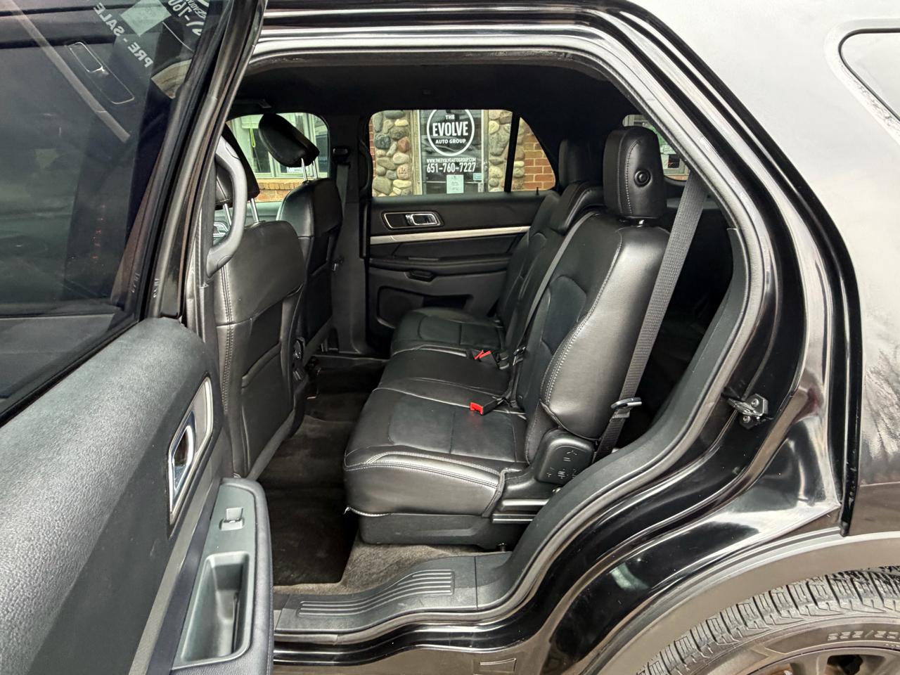 Ford Explorer XLT FWD 2018