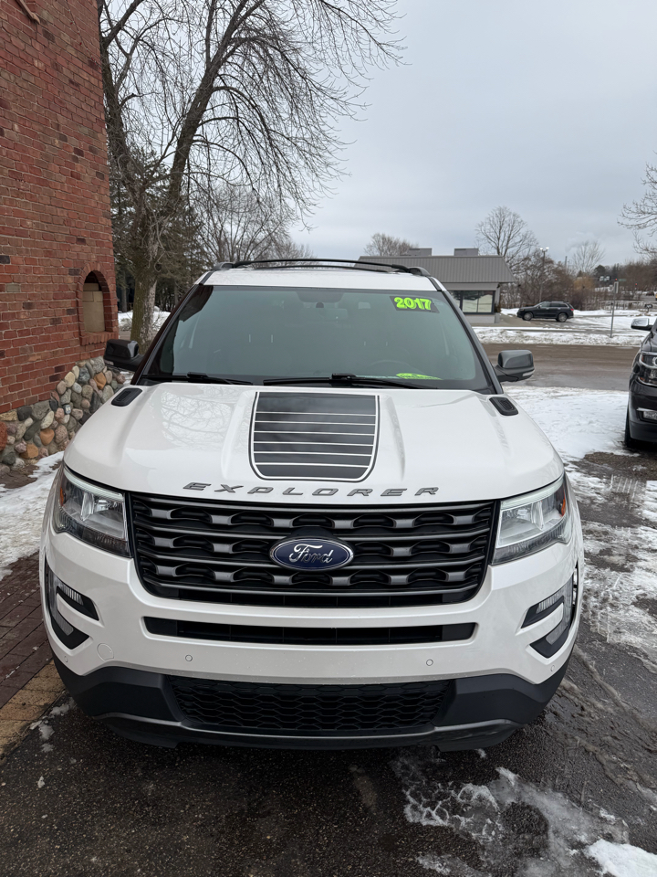 Ford Explorer XLT 4WD 2017