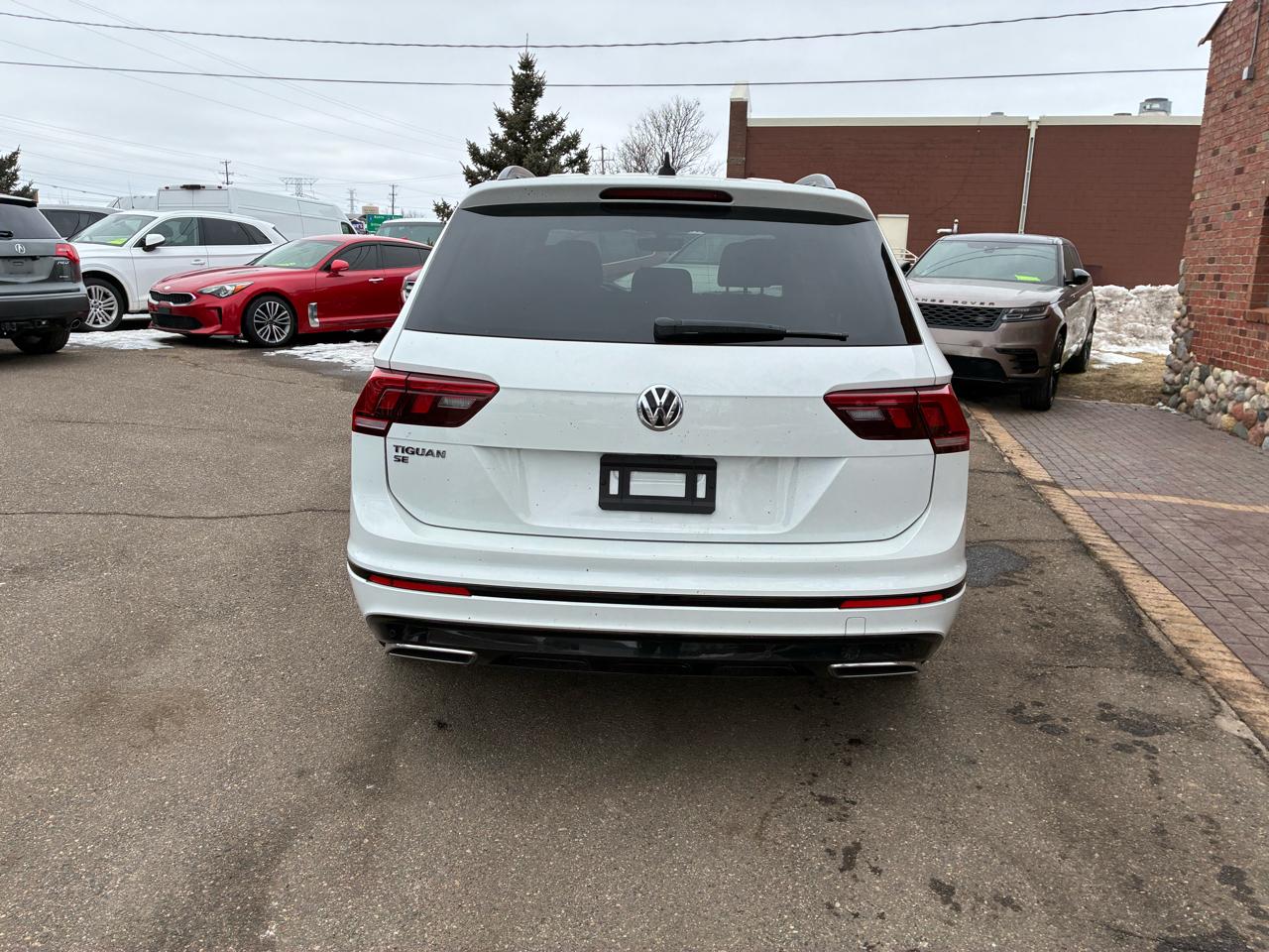 Volkswagen Tiguan SE 2021