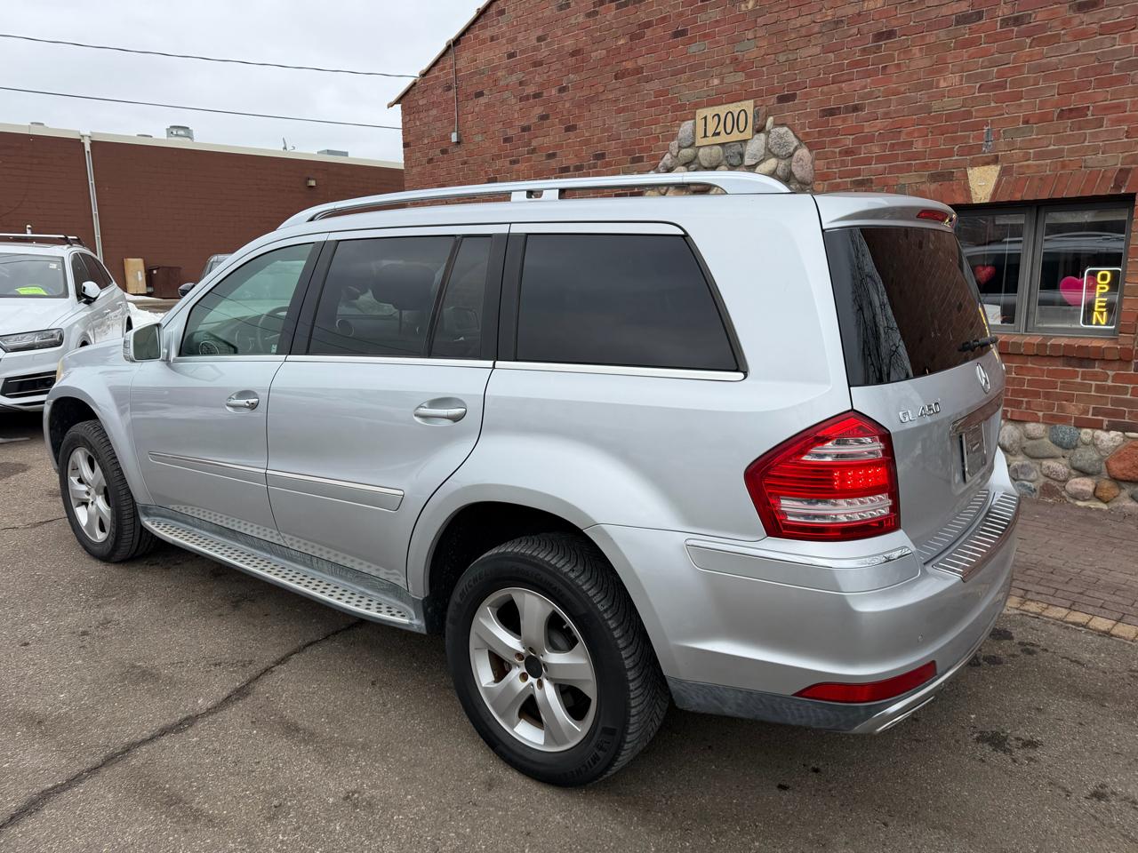 Mercedes-Benz GL-Class GL450 4MATIC 2011