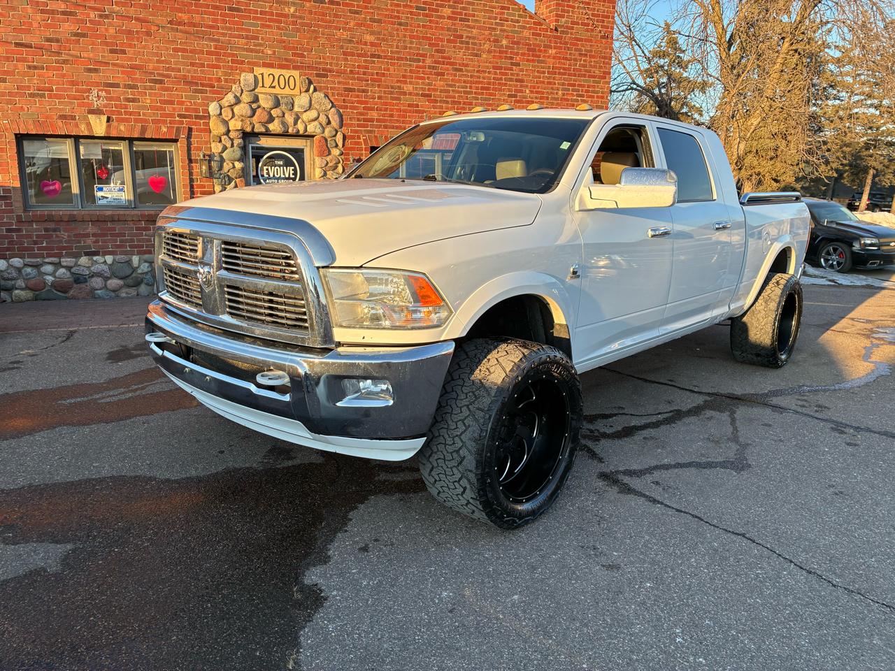 2011 RAM 3500 Laramie Mega Cab 6.3 ft. Bed 4WD