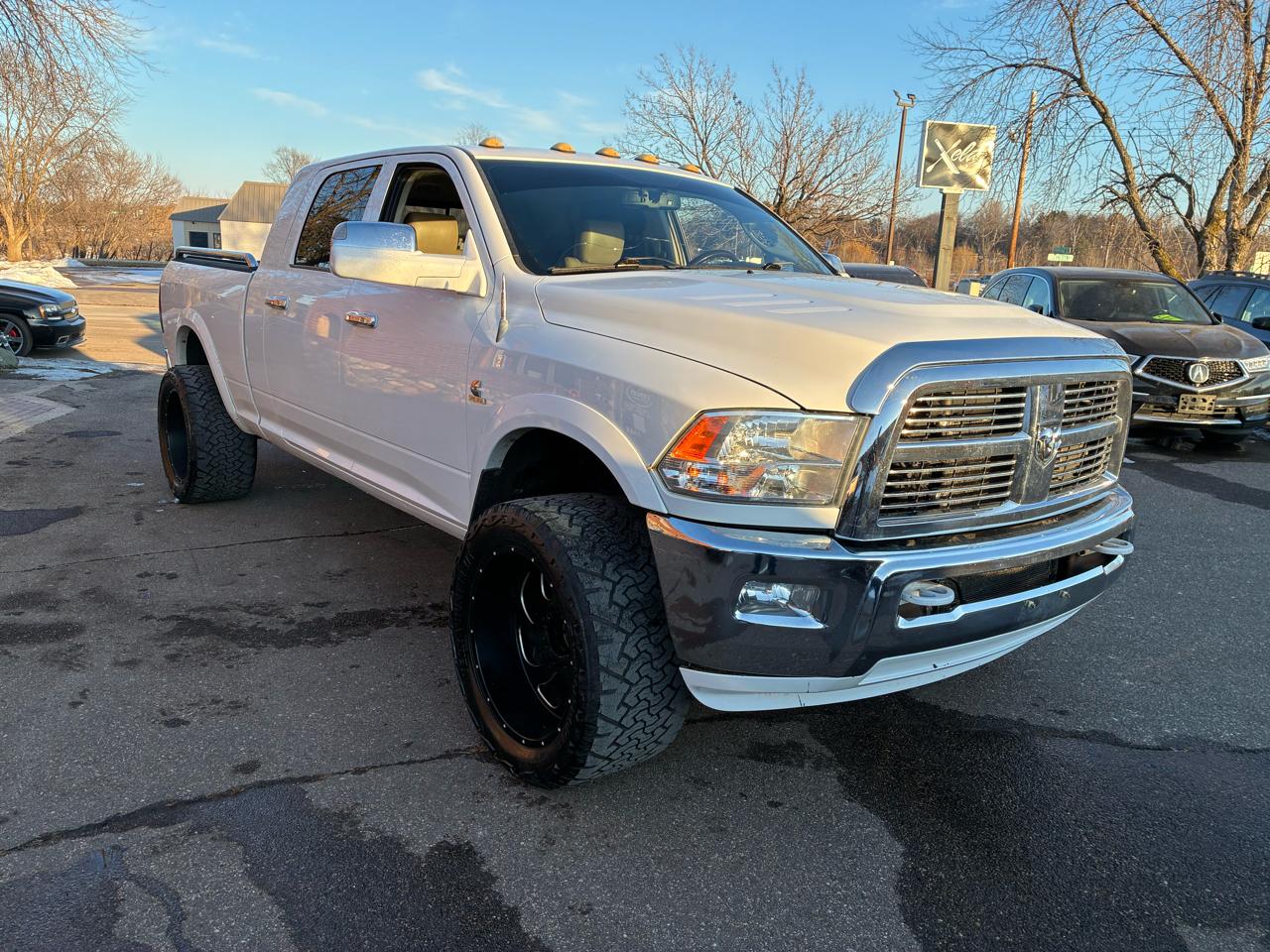 RAM 3500 4WD Mega Cab 160.5" Laramie 2011