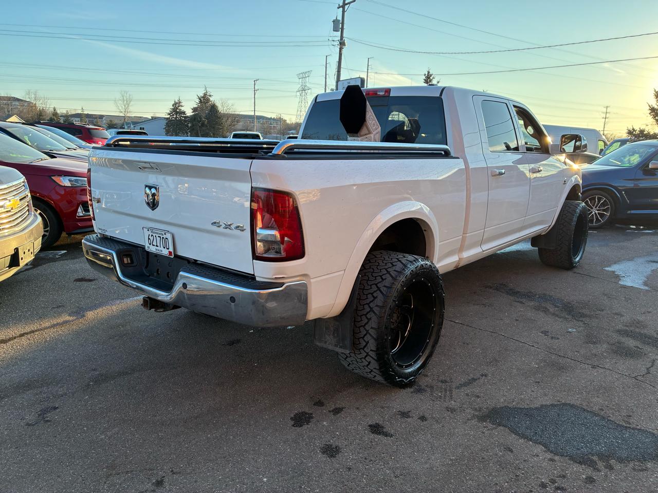 RAM 3500 4WD Mega Cab 160.5" Laramie 2011