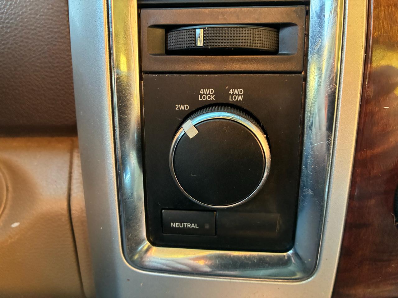 RAM 3500 4WD Mega Cab 160.5" Laramie 2011